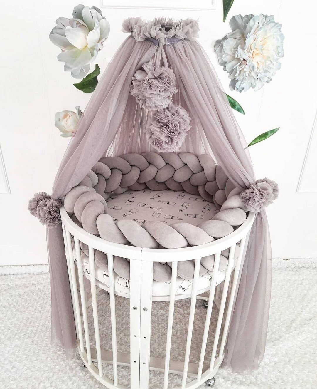 Baby canopy bassinet best sale