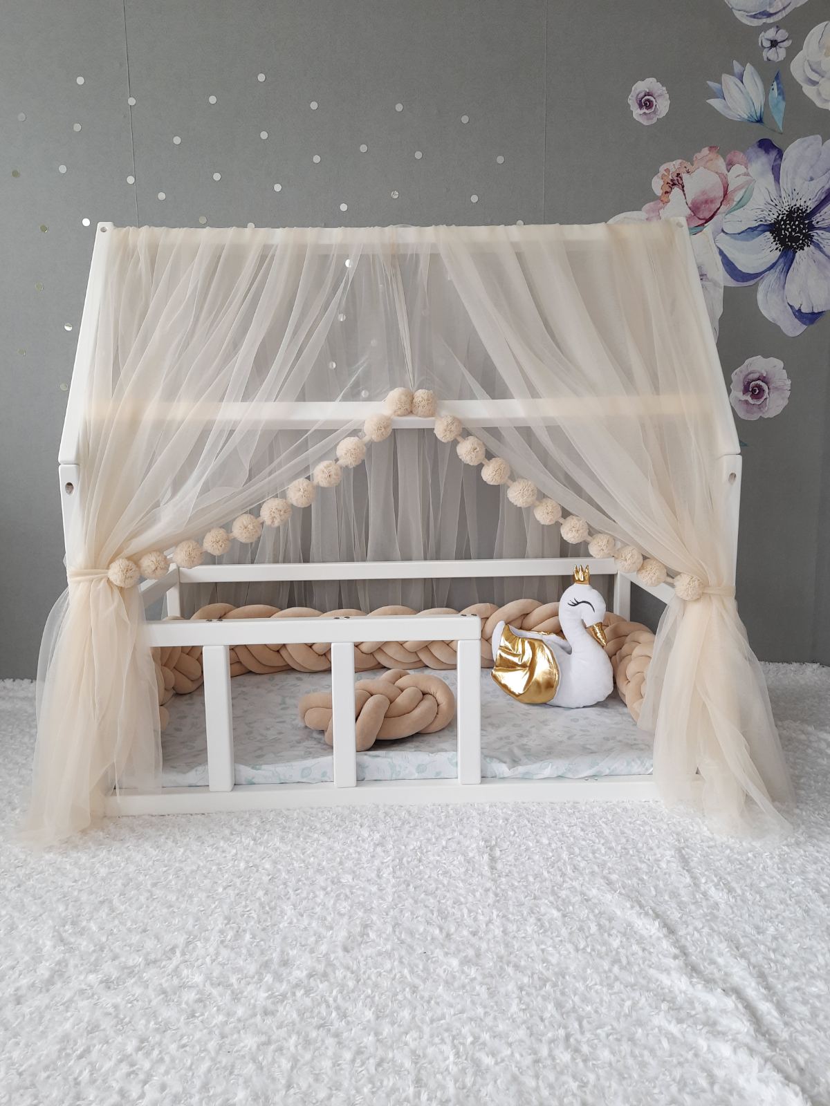 Montessori canopy bed discount