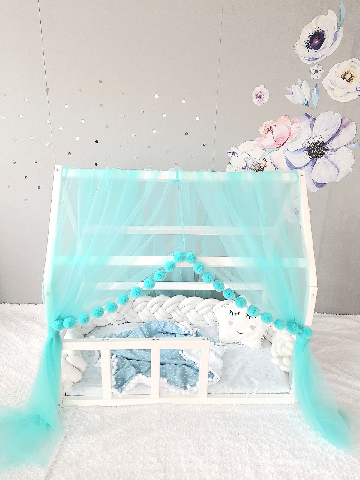 Tulle montessori canopy in aqua color. 