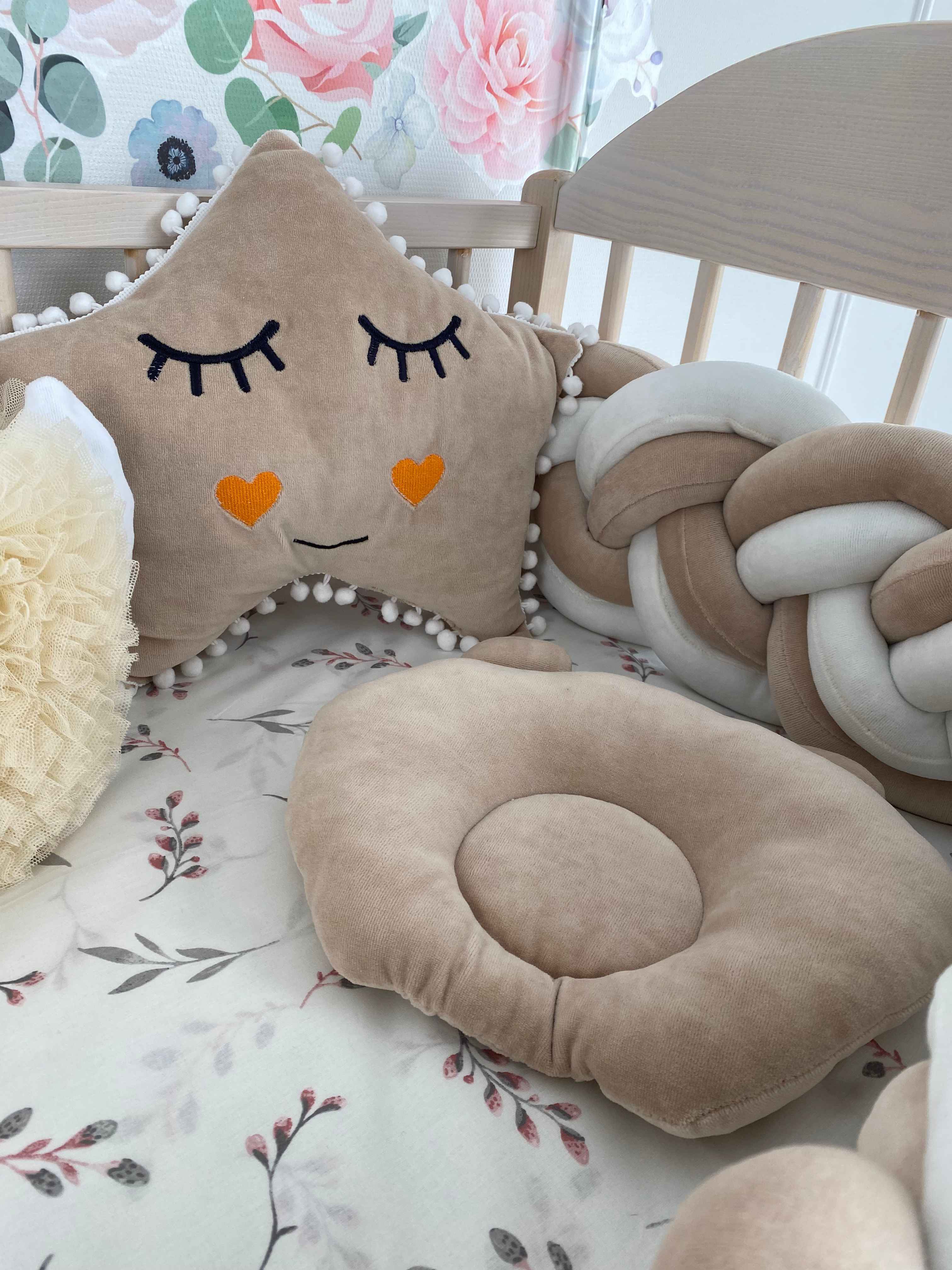 Cream Crib Set - Double Braided Bumper + 3 Free Pillows