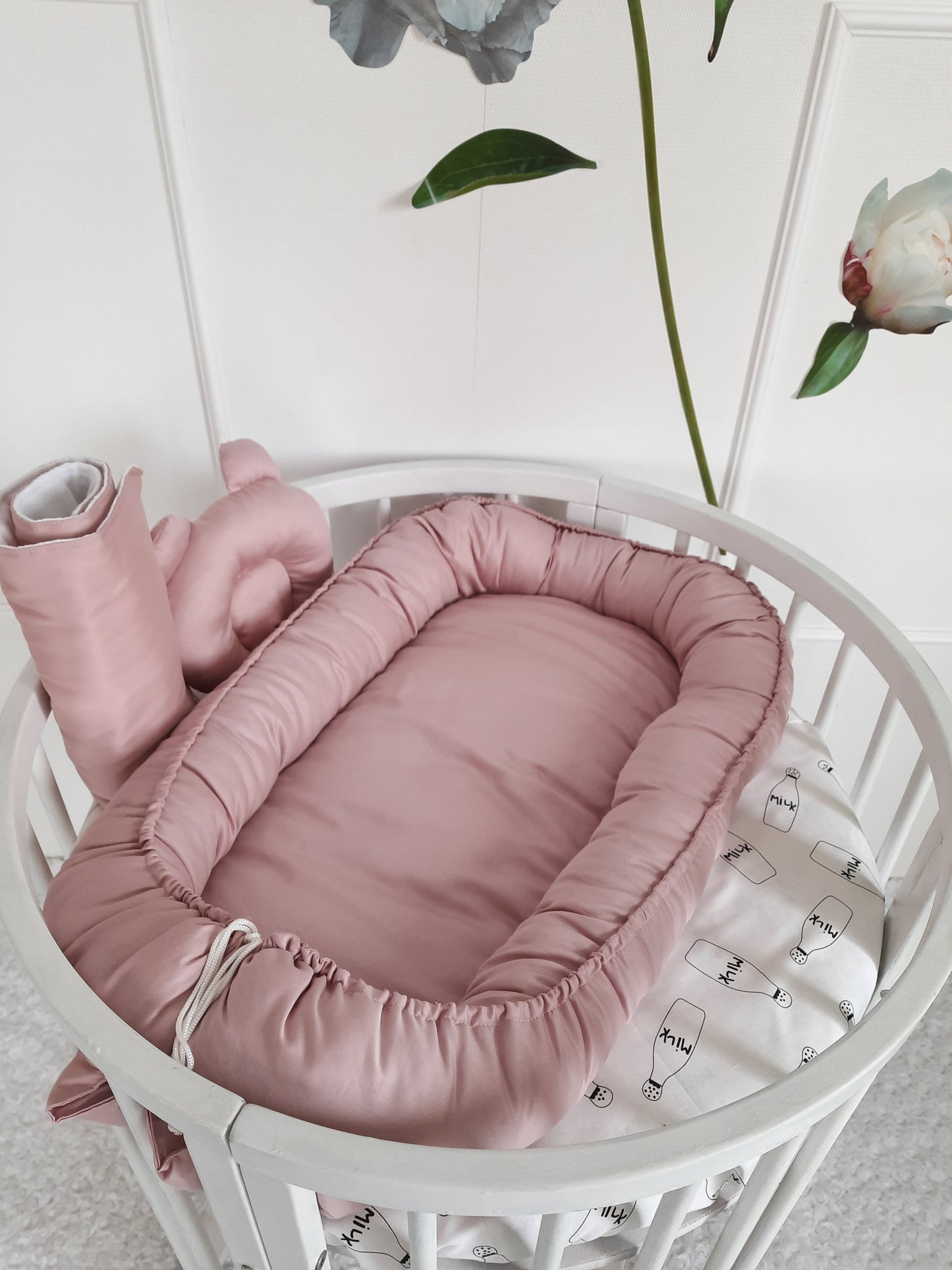 Pink Baby Sleep Nest 