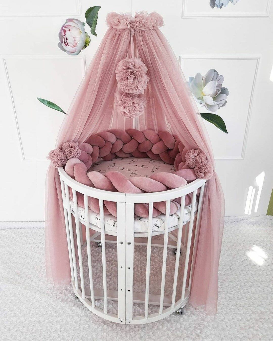 Baby girl cot clearance canopy