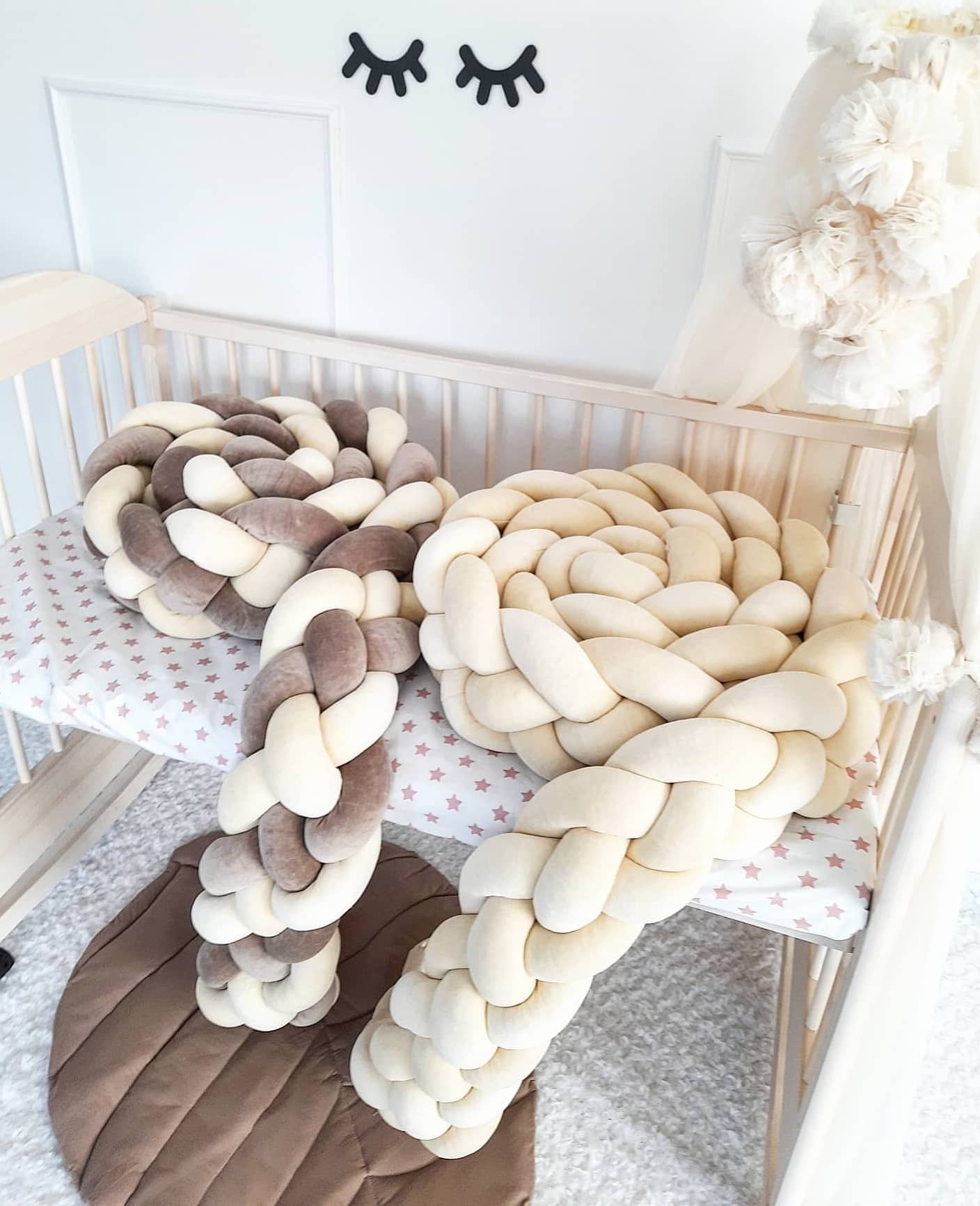 Baby crib shops braided bumper