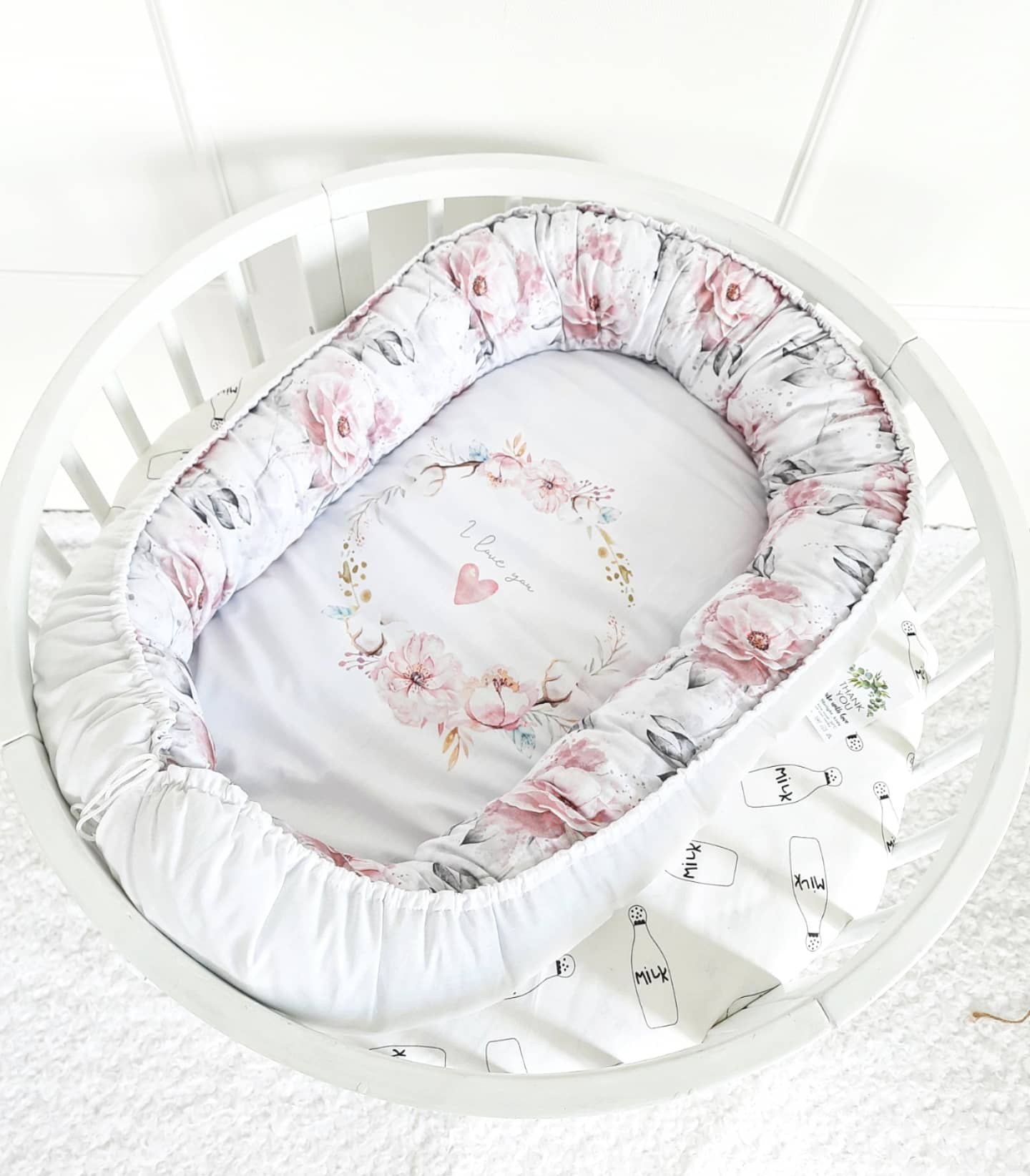 Flower Print Baby Nest
